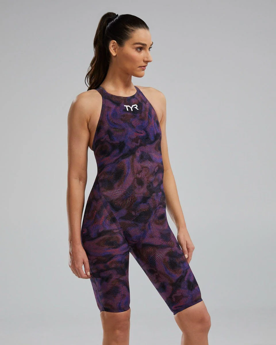 TYR Women's Avictor™ 2.0. Closed Back Swimsuit - Exolon - Image 20